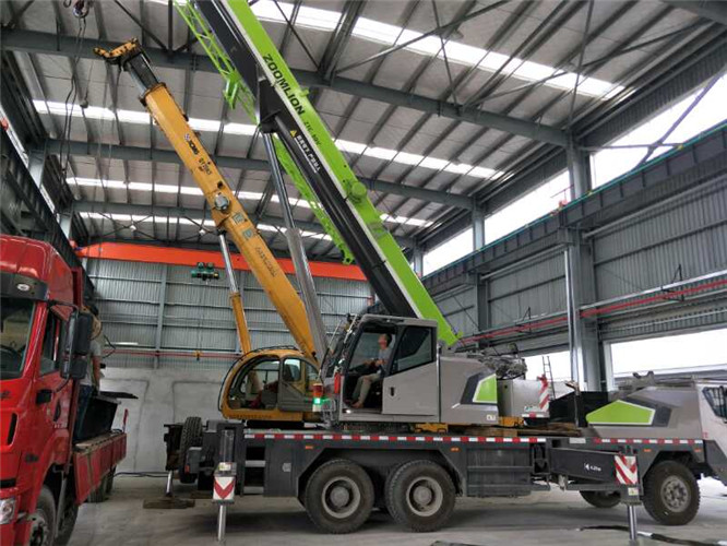 修文县高空车出租需要注意哪些安全事项？