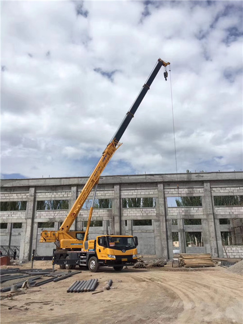 修文县吊装作业前会做设备检查吗？安全保障措施有哪些？